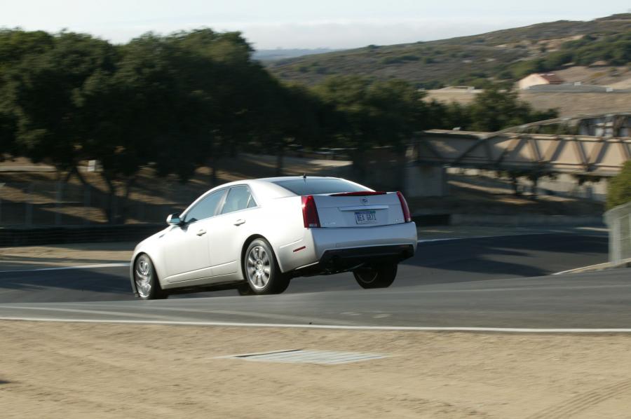  Cadillac CTS 2008 года  (фото 15 из 293)